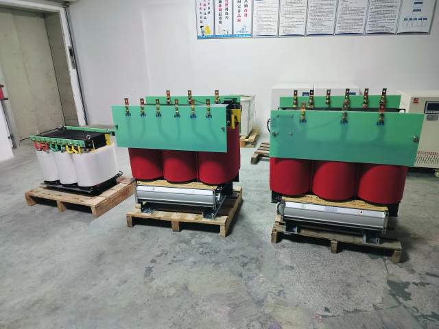 柳南KS11-1000KVA矿用变压器